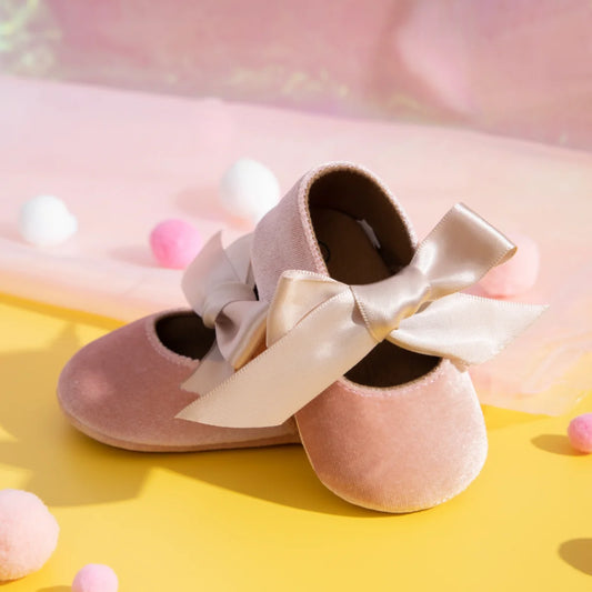 Newborn Baby Girls Dress Shoes - Love Bug Shoes
